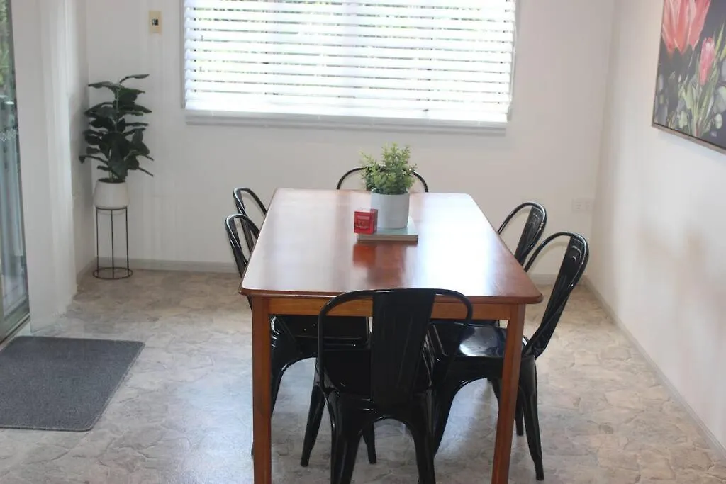 Holiday home Simply Coastal Villa Kurrimine Beach