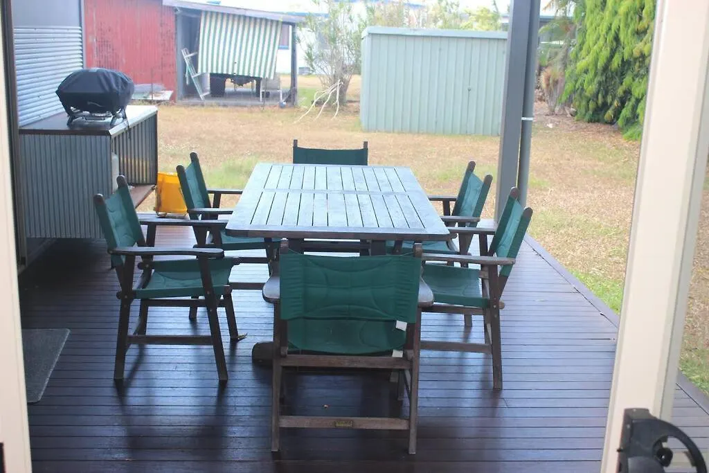 Simply Coastal Villa Kurrimine Beach Australia